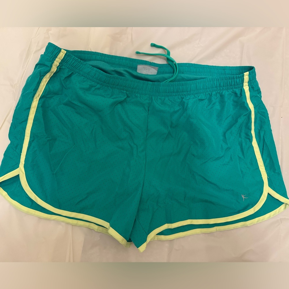 Danskin athletic shorts women
